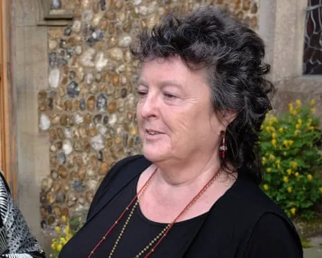 The Renowned Poet Pens Explosive Verse on Donald Trump’s British Royal Tour